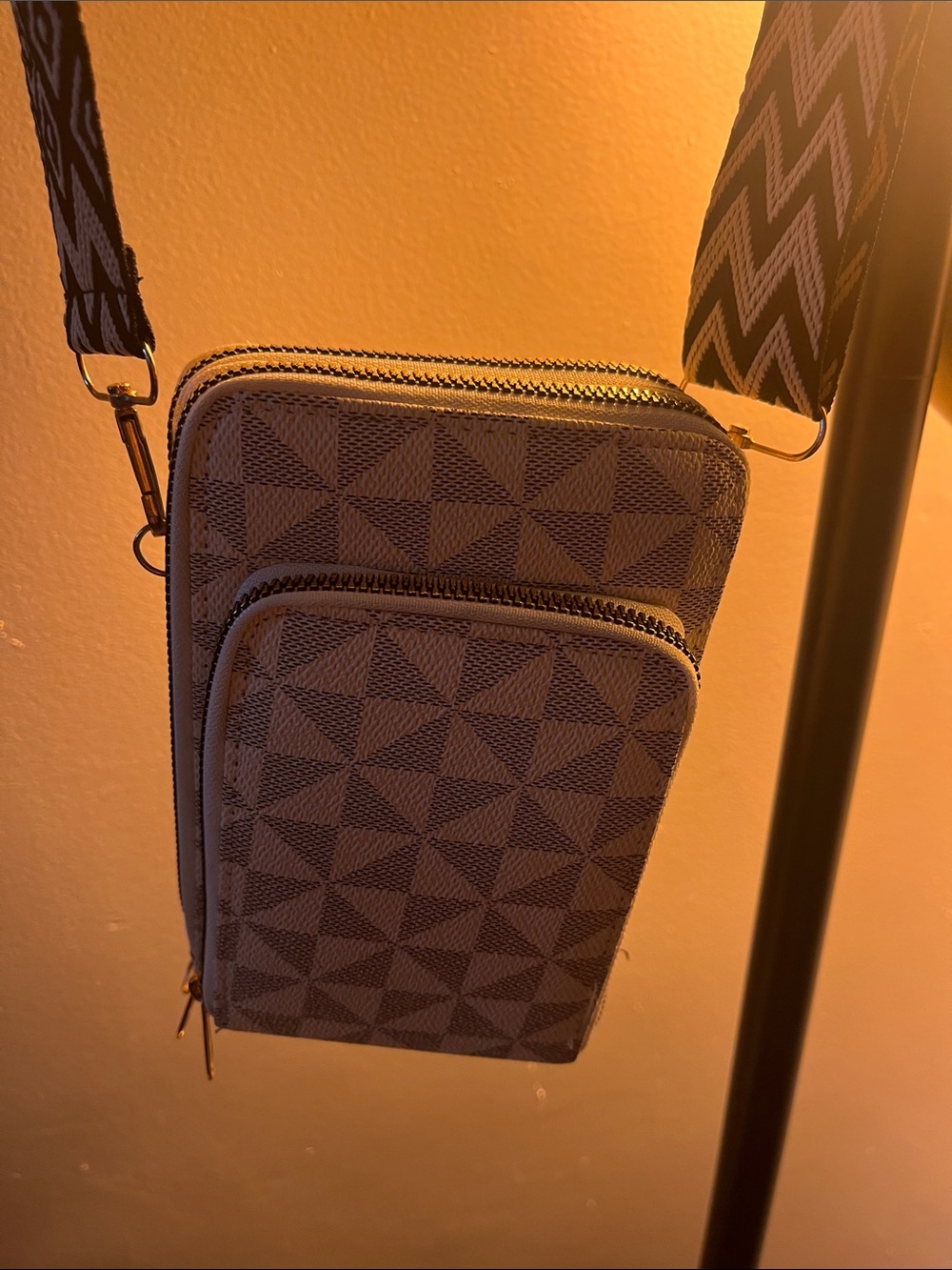 Men's Geometric Pattern Crossbody Bag in Dark Gray